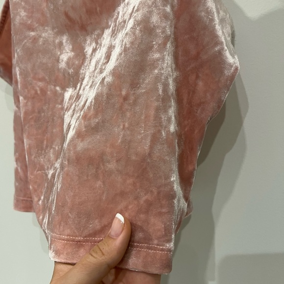 Velvet pink top - Picture 2 of 3